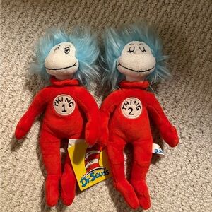 Dr. Seuss Thing 1 & Thing 2 Red and Blue Plush Set.  NWT. COLLECTIBLE.